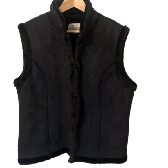 VINTAGE Faux Shearling Vest Size 14 - Picture 1 of 9